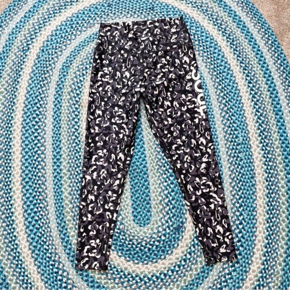 Soulcycle Womens Athletic Leggings Large Cycling Workout Gym Athleisure Comfy